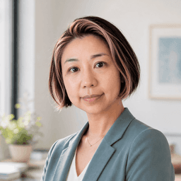 Photo of Yoko, creator of Contrastly